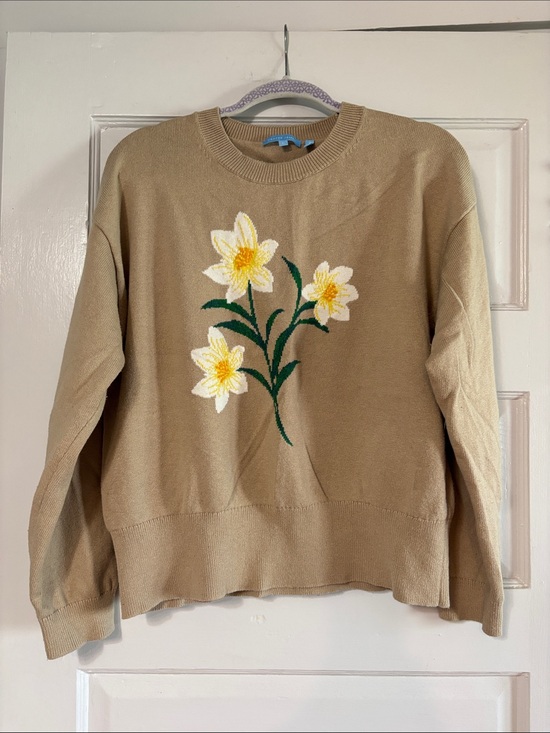 Draper James Sweaters - Draper James Tan Crewneck Sweater with White & Yellow Daffodil Embroidery